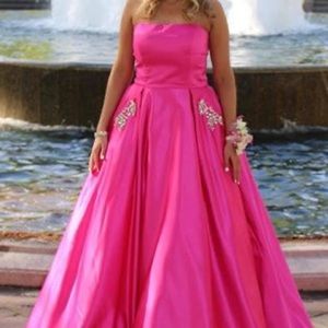 Sherri Hill Formal